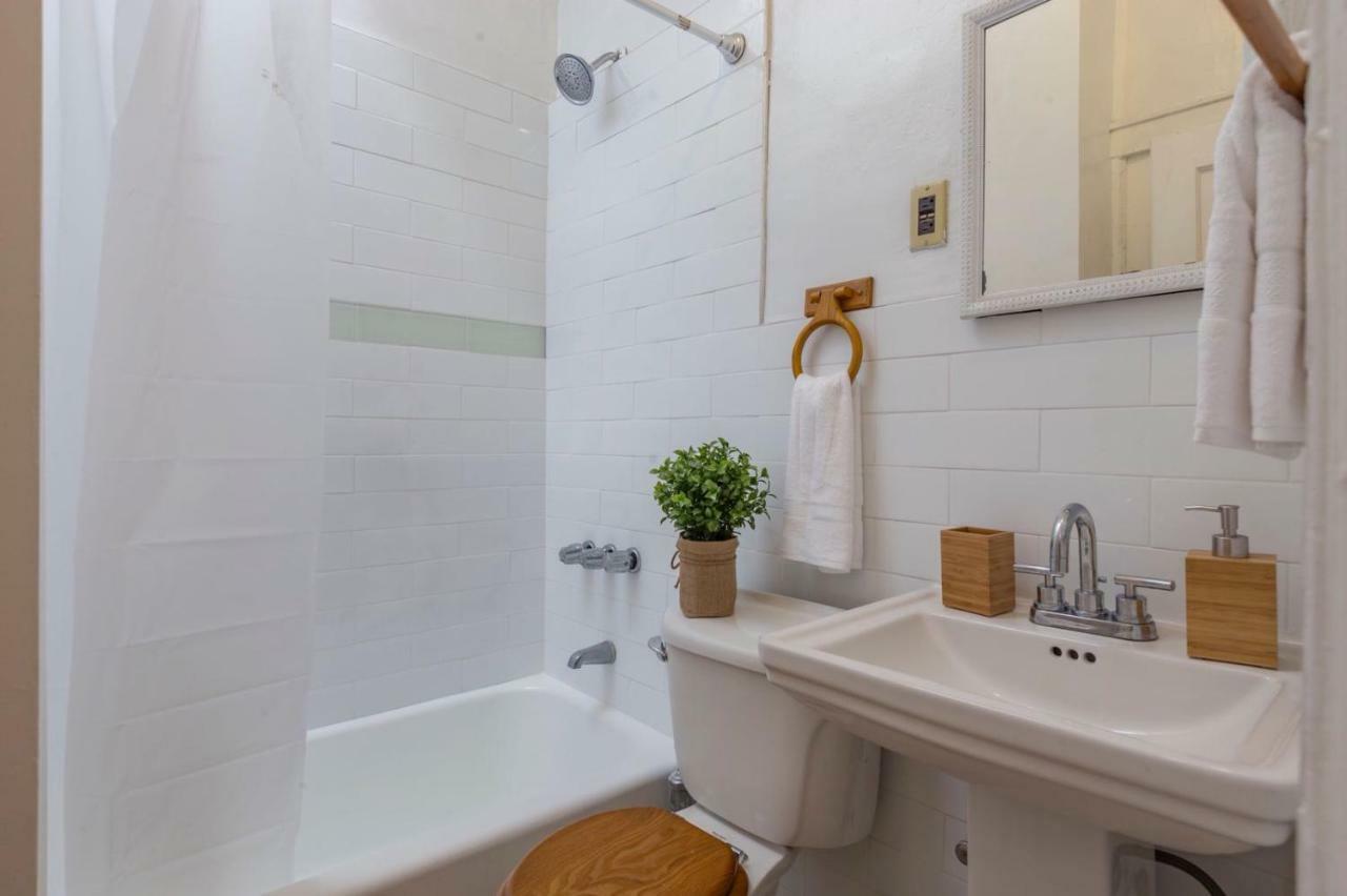 Lavish 3 Bedroom Apt In Williamsburg!! Nova Iorque Exterior foto